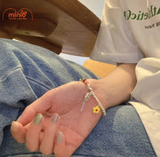 Lắc tay hạt cướm charm hoa cúc