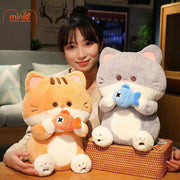 Mèo ôm cá nhỡ