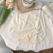 Quần lót hoa Tulip không viền