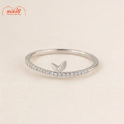 Nhẫn titan đính đá đuôi cá MH