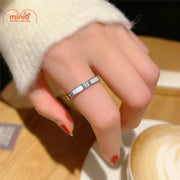 Nhẫn titan đá vuông mix xà cừ 53MH