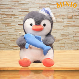 Cánh cụt ôm cá nhỡ