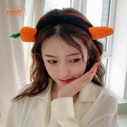 cài tóc cà rốt chia đôi