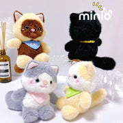 Móc khoá mèo đeo yếm