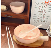 Thố tay cầm hoạ tiết nơ hồng