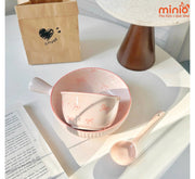 Thố tay cầm hoạ tiết nơ hồng