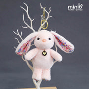 Móc khoá thỏ tai dài hoa nhí