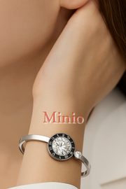 Vòng tay titan la mã