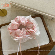 Scrunchies hoa nhí nơ trắng hồng