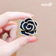 Cài áo hoa hồng đen đính đá 01310MH