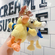 Móc khoá vịt đeo kính