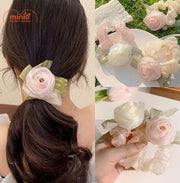 Cột tóc voan hoa hồng