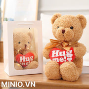 Gấu ôm tim lông xù