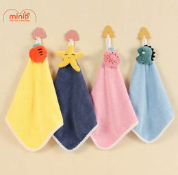 Khăn lau tay treo tường viền trắng