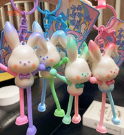 Móc khóa thỏ kéo chân