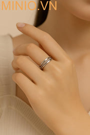 Nhẫn titan 3 đường đá giữa 042MH