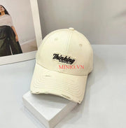 Nón kết thêu chữ Thingking rách TBL