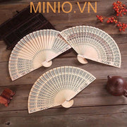 Quạt xếp gỗ