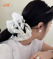 Scrunchies ren trắng lớn 4 lớp