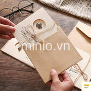 Thiệp vintage gắn charm vuông
