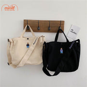 Túi đeo chéo M116 thêu gấu