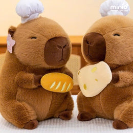 Capybara ôm bánh mì nhỡ