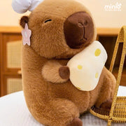 Capybara ôm bánh mì nhỡ