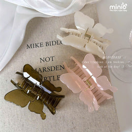 Kẹp càng cua bướm