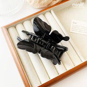 Kẹp càng cua bướm