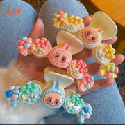 Kẹp càng cua charm Labubu