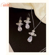 Bông tai vivi đính đá