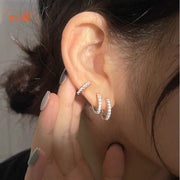 Bông tai bấm tròn