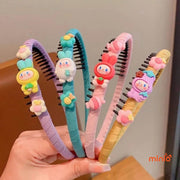 Cài gắn charm cho bé