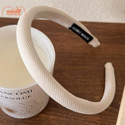 Cài tóc mấn trắng đen nhỏ