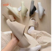 Dép bánh mì Calm Slide