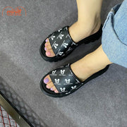 Dép quai ngang Mickey 5cm