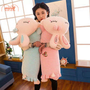 Thỏ nằm áo kẻ