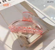 Kẹp càng cua bán nguyệt trong