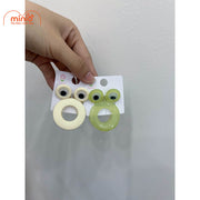 Kẹp càng cua ếch cute