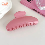 Kẹp càng cua trăng khuyết