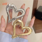 Kẹp càng cua kim loại trái tim