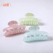 Kẹp càng cua trăng khuyết màu xà cừ