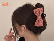 Kẹp càng cua nơ vải dạ đỏ