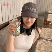 Nón kết thêu nổi