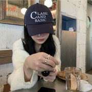 Nón kết thêu nổi