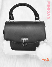 Túi xách khoá mặt cười