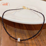 Vòng cổ đá đen