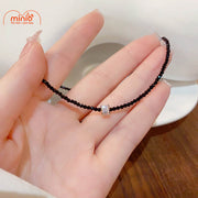 Vòng cổ đá đen