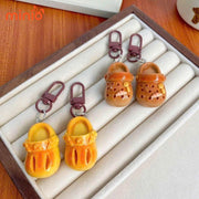 Móc khóa đôi dép PO