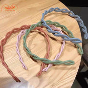 Cài tóc sóng xoăn